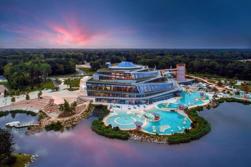 Appartement Disneyland Paris Bussy-Saint-Georges Bagian luar foto
