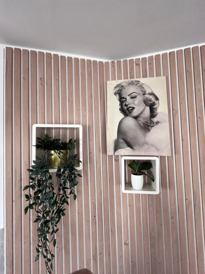 Appartement Disneyland Paris Bussy-Saint-Georges Bagian luar foto